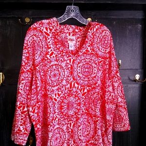 Ruby Rd woman's 2X red patterned blouse